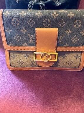 Louis Vuitton Monogram Canvas Crossbody with Tan Trim and Gold Hardware